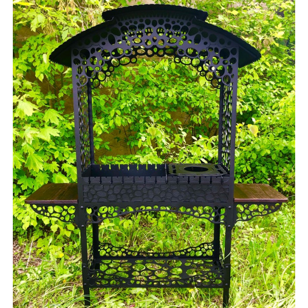 Мангал с крышей на 13 шампуров и подставкой под казан