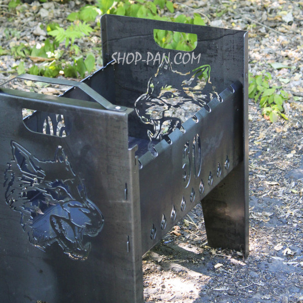 Мангал-кейс на 8 шампуров с гравировкой Волк