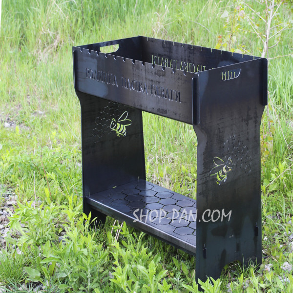 Мангал разборный высокий на 12 шампуров с подставкой для дров и индивидуальной гравировкой - Соты