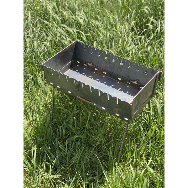 Мангал-чемодан 3 мм на 10 шампуров