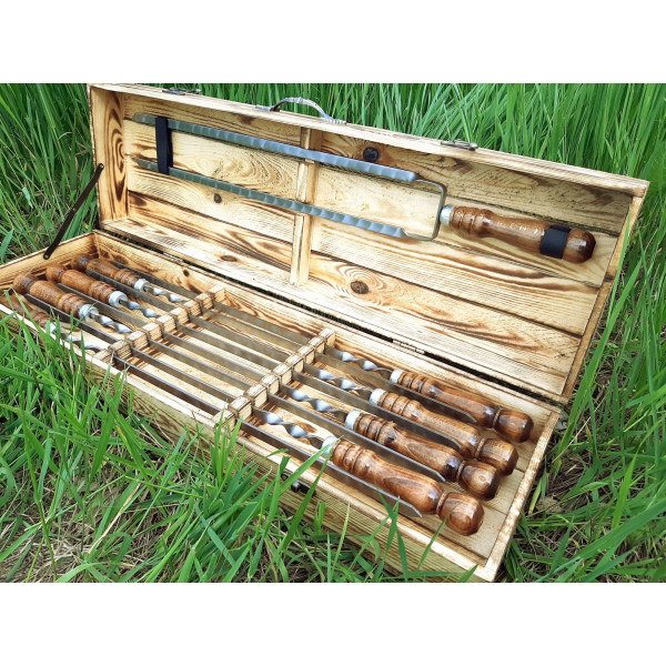 Набір подарункових шампурів у дерев'яному кейсі (2029)