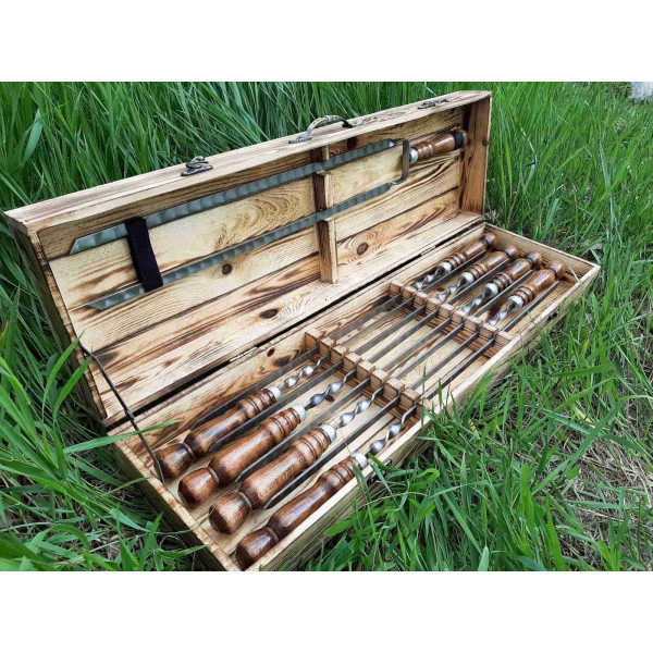 Набір подарункових шампурів у дерев'яному кейсі (2029)