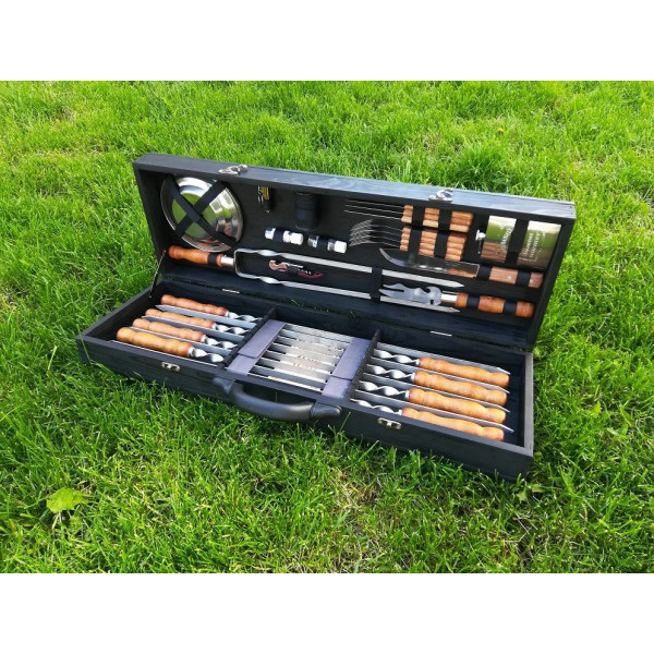 Набор шампуров BLACK BOX в деревянном кейсе (M-013)