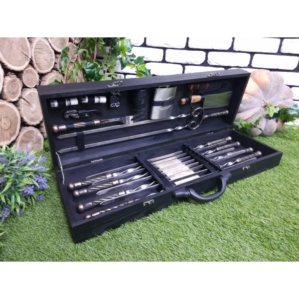 Набір шампурів BLACK BOX в дерев'яному кейсі (С-002)