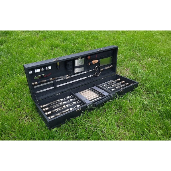 Набір шампурів BLACK BOX в дерев'яному кейсі (С-007)