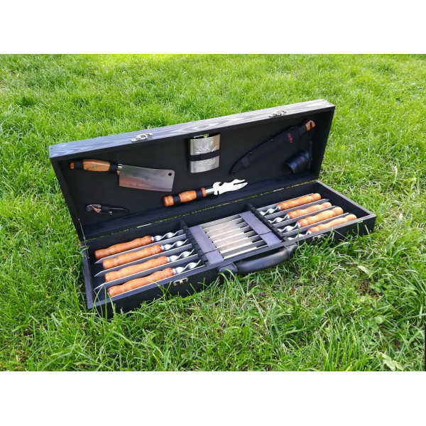 Набор шампуров BLACK BOX подарочный в деревянном кейсе (M-005)