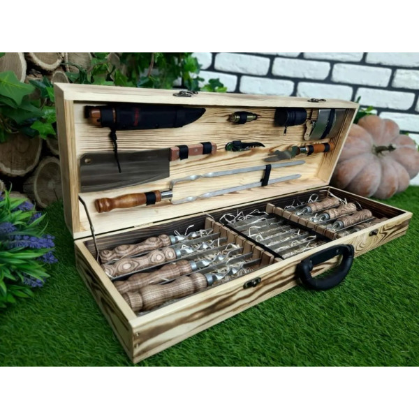 Набор шампуров в деревянном кейсе (003-Е)