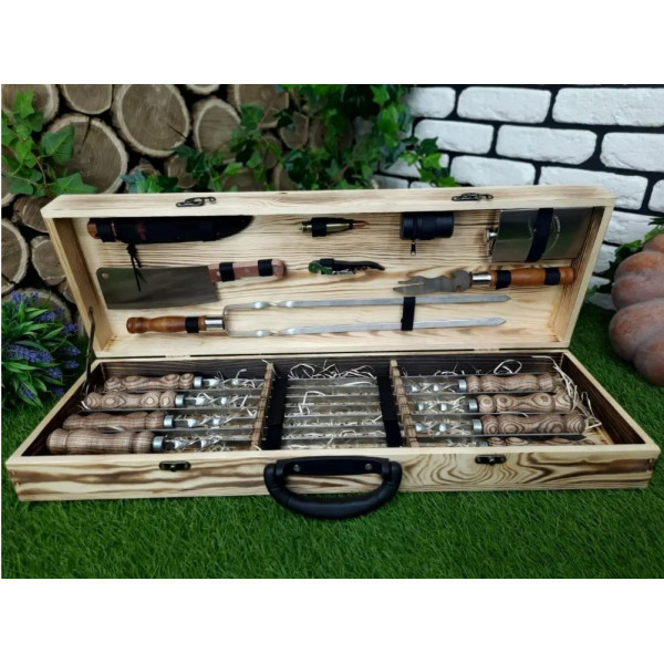 Набор шампуров в деревянном кейсе (003-Е)