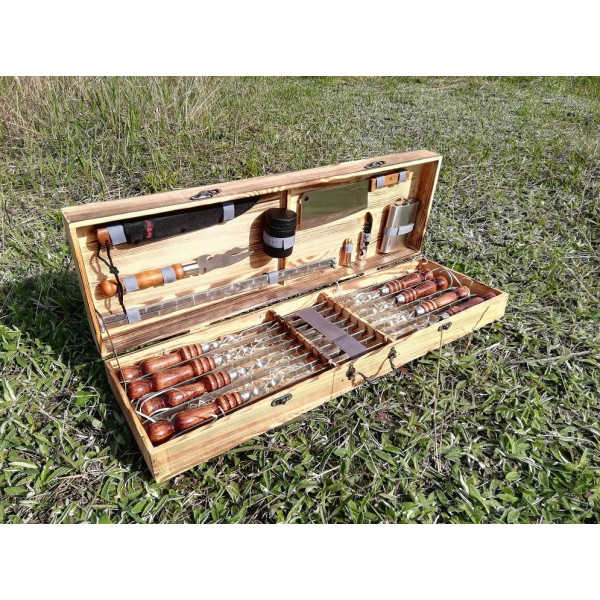 Набір шампурів у дерев'яному кейсі (VK-006)