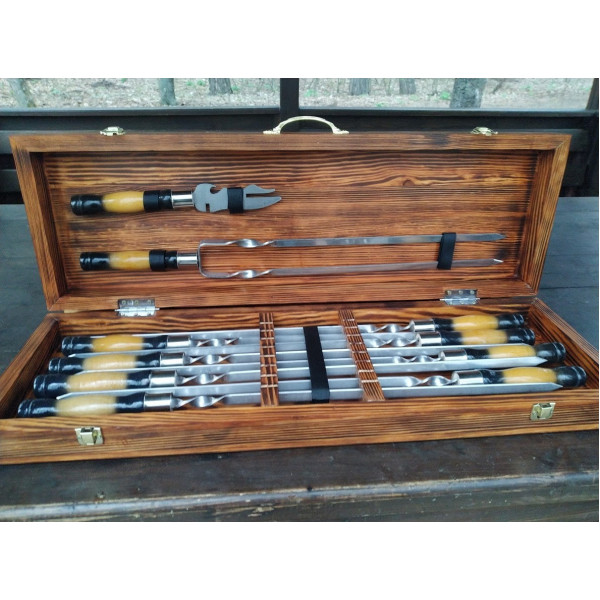 Набір шампурів у дерев'яному кейсі №1