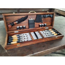 Набір шампурів у дерев'яному кейсі №10