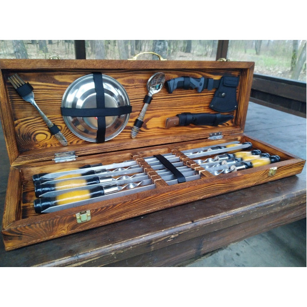 Набір шампурів у дерев'яному кейсі №4