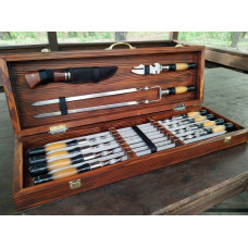 Набір шампурів у дерев'яному кейсі №9