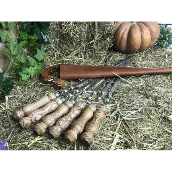 Набір шампурів у кожаному чохлі Master (E-007)