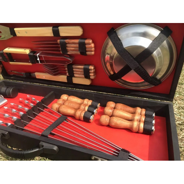 Набор шампуров в подарочном кейсе (Р-008)