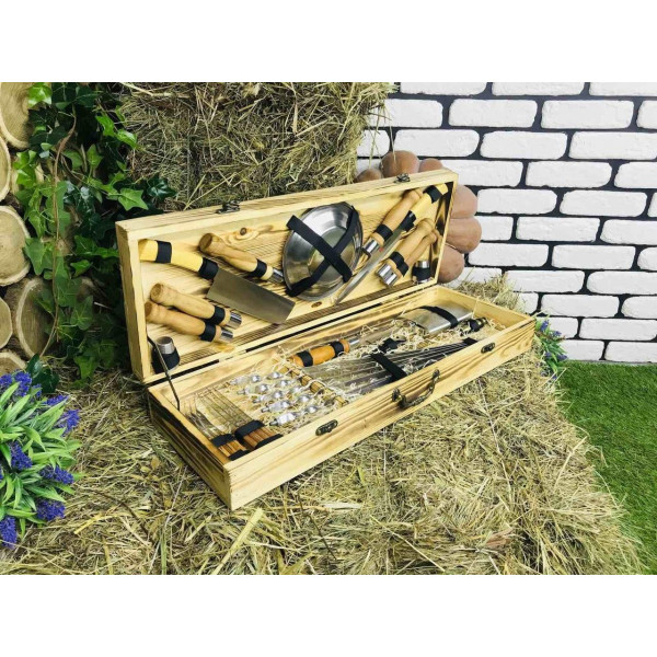 Набір розбірних шампурів у подарунковому кейсі (Р-004)