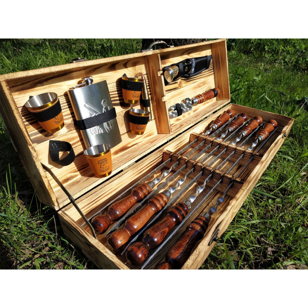 Набір шампурів КИЗЛЯР подарунковий в кейсі (2031)