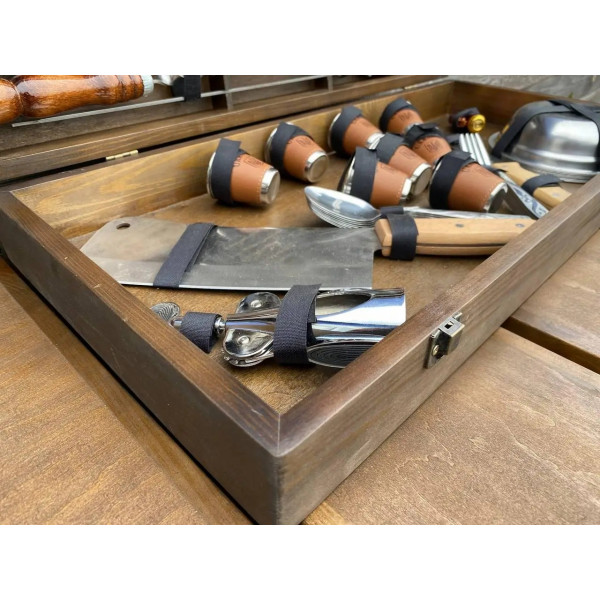 Набор шампуров.