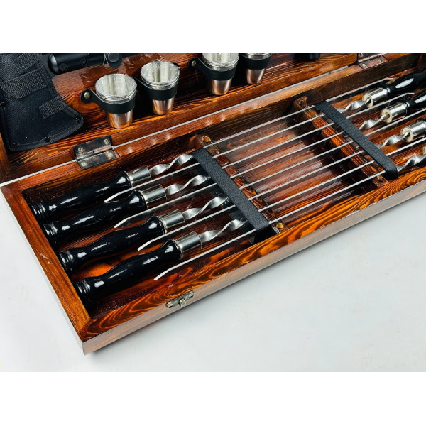 Набір шампурів подарунковий (7909)