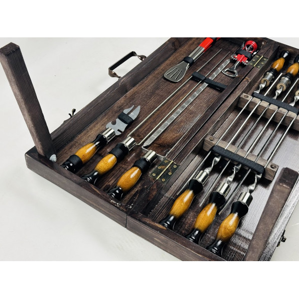 Набір шампурів подарунковий у кейсі (7623)