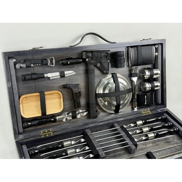 Набор подарочных шампуров в кейсе-столике (7514)