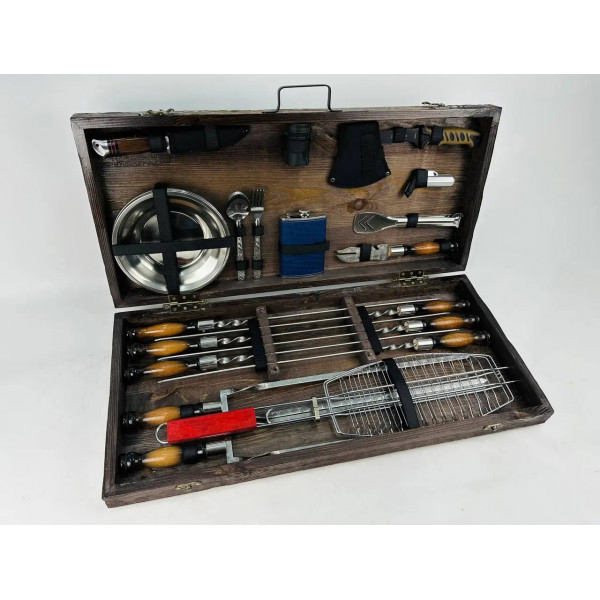 Набор шампуров в деревянном кейсе (7503)