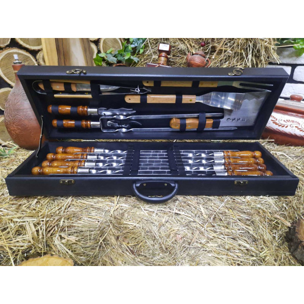 Набір шампурів у кейсі (L-205)