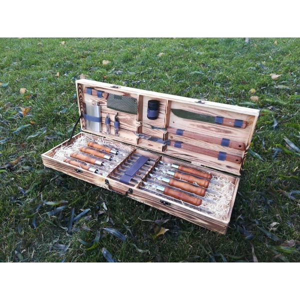 Набір шампурів і аксесуарів для барбекю LUX (114)