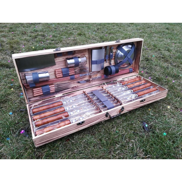 Набір шампурів і аксесуарів для барбекю MASTER (010T)