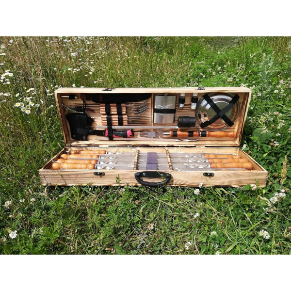 Подарочный набор шампуров в кейсе М-16