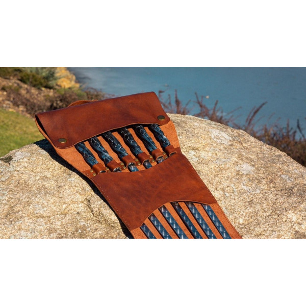 Премиальный набор кованых шампуров ROYAL в кожаном чехле.