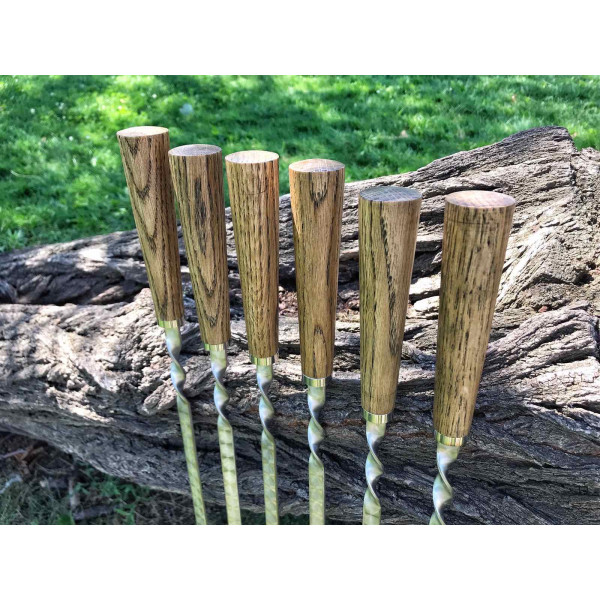 Преміальний набір шампурів з дубовою ручкою