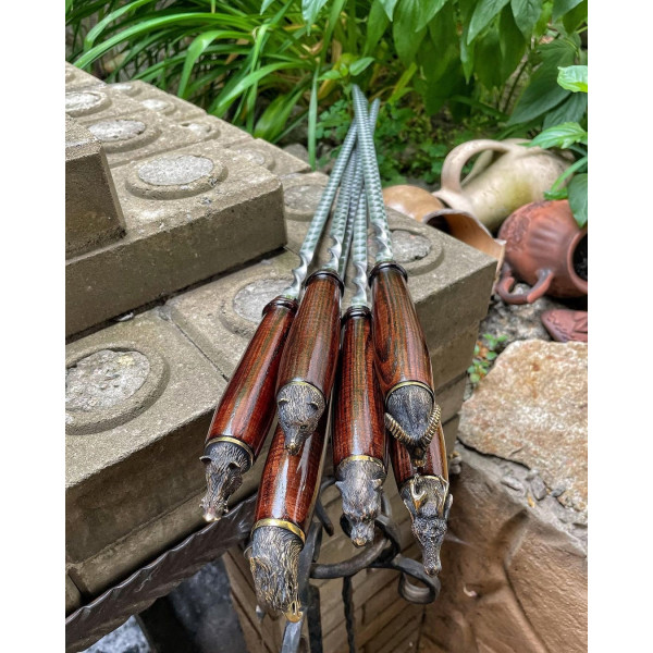 Премиальный патрон шампуров с бронзовыми головами животных