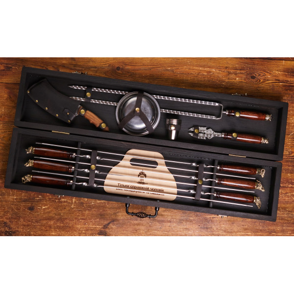 Преміальний набір шампурів Привал у кейсі