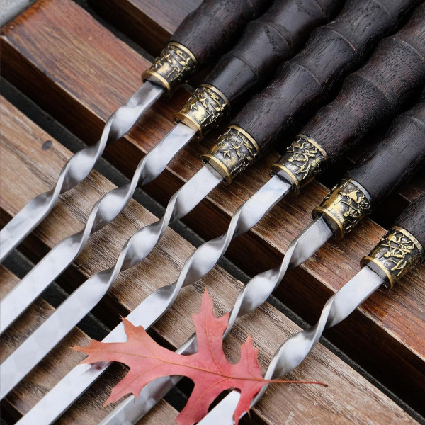 Премиальный набор шампуров с декоративной ручкой и бронзовыми головами животных