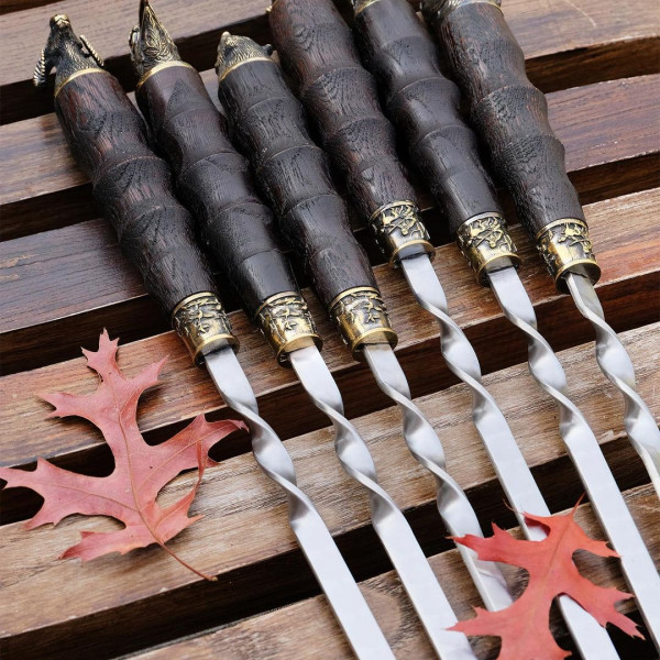 Премиальный набор шампуров с декоративной ручкой и бронзовыми головами животных