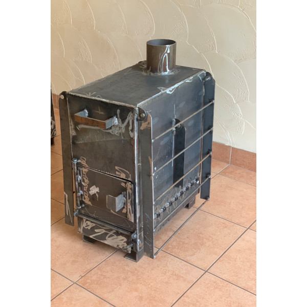 Печь буржуйка с вторичной камерой дожигания газов и сушилкой для одежды