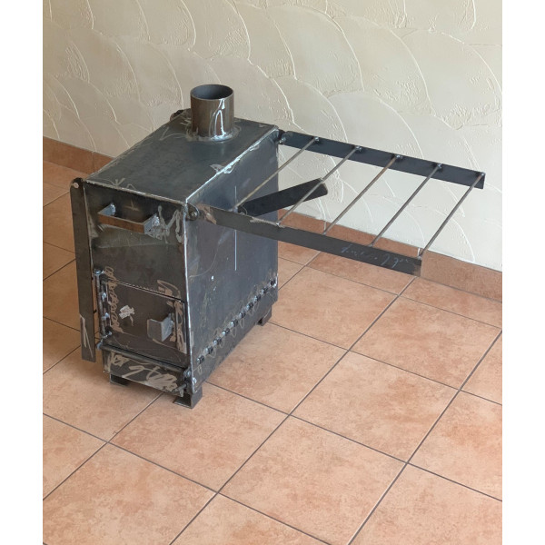 Печь буржуйка с вторичной камерой дожигания газов и сушилкой для одежды