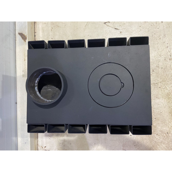 Печь буржука 4 мм с радиаторами отопительно-варочная.