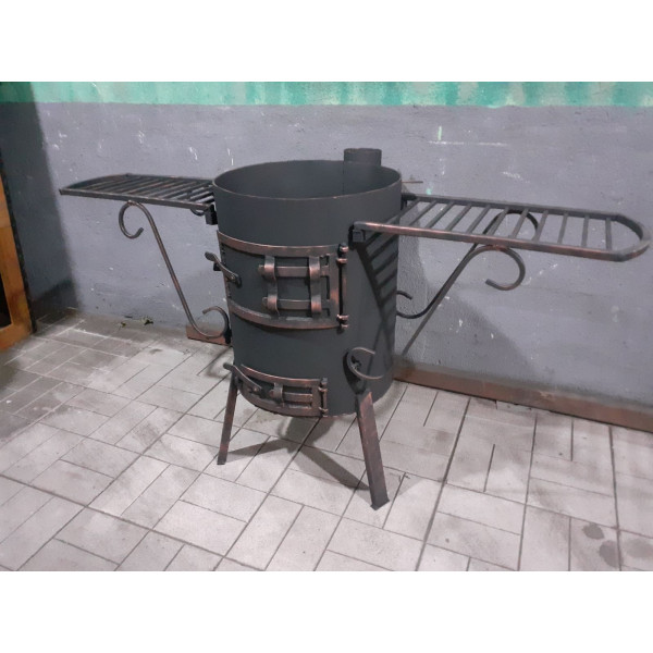 Печь под котел на 40 см со съемными столиками.